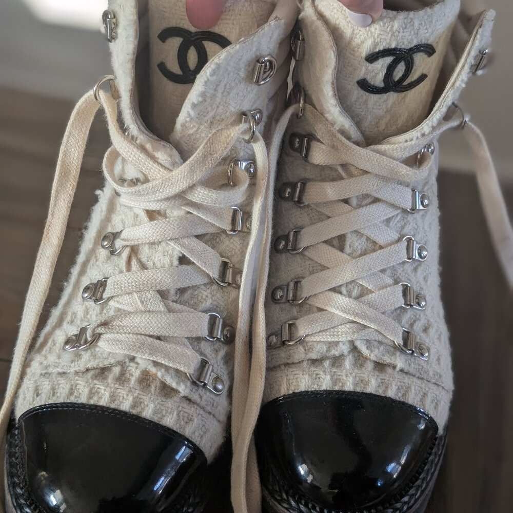 Authentic Chanel ivory tweed combat boots with patent and leather insert